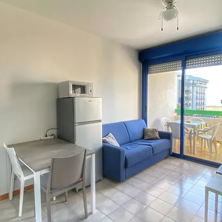 Apartamento Grazioso N 71 A 100mt Dal Mare A